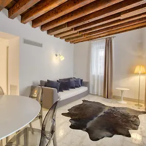 Apartament Ca Margherita Loft & Square Palazzo Grifalconi, Wenecja