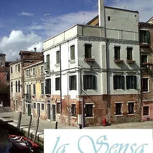La Sensa Bed & Breakfast