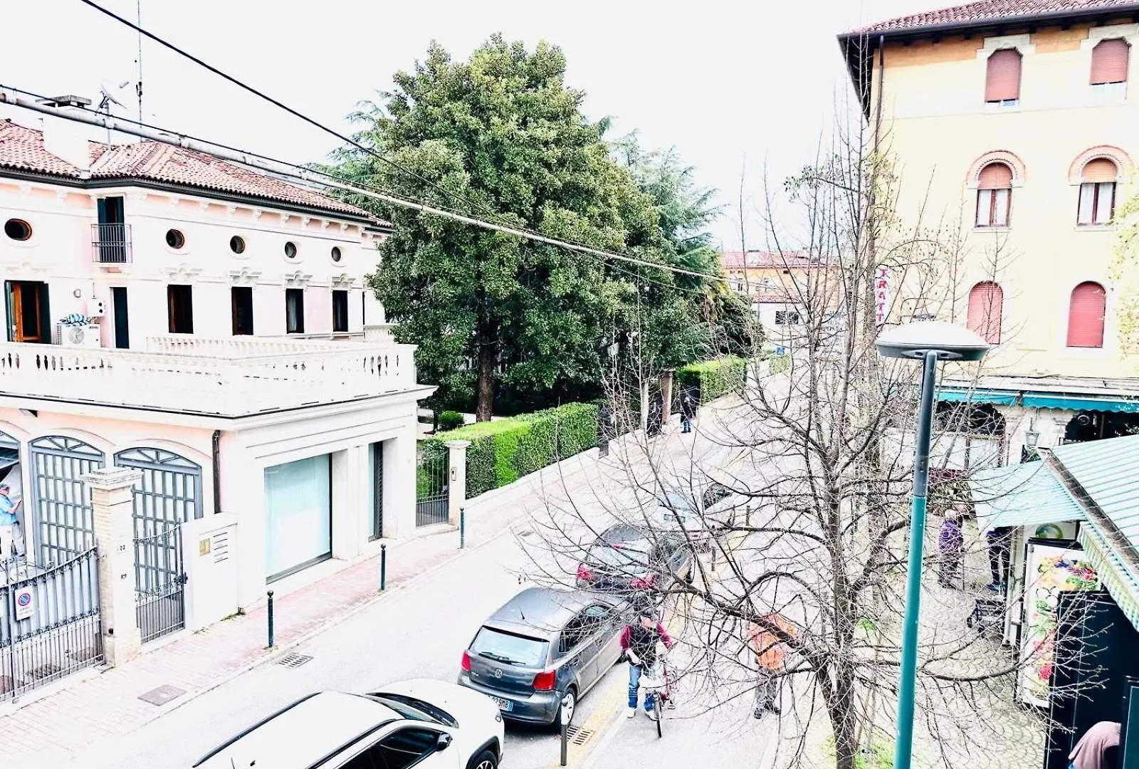 Vintage Villa Venice Bed & Breakfast