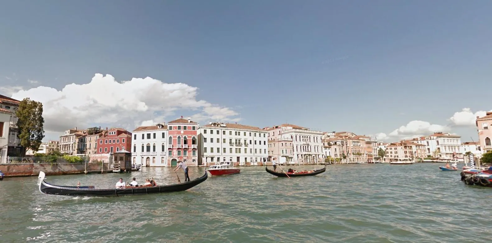 Bed & Breakfast Vintage Villa Venice